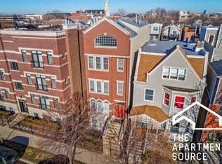 1328 W Diversey Pkwy #3, Chicago, IL 60614