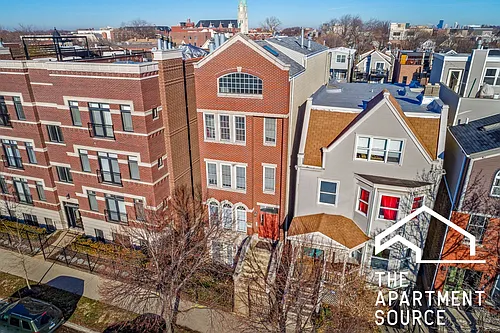1328 W Diversey Pkwy Photo 1