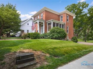 662 Holgate Ave, Defiance, OH 43512