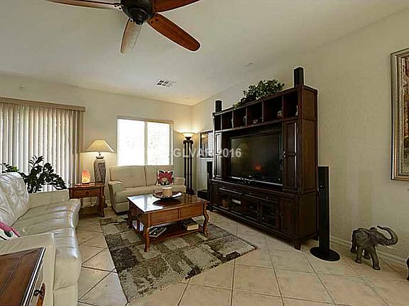5th image of 10172 Padona Hill Ct