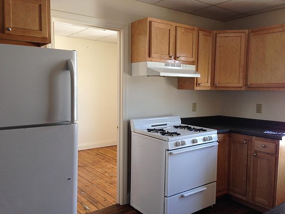 5th image of 14 Bright St APT 3