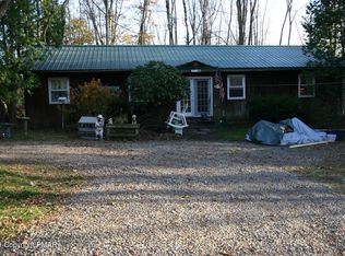 216 Wieboldt Rd, Cresco, PA 18326