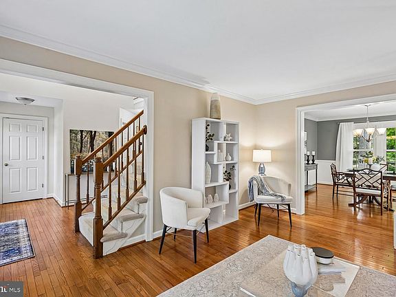 4th image of 20716 Corkwood Dr