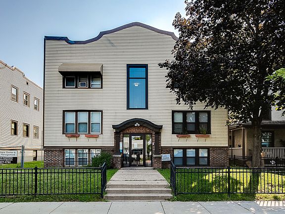 2nd image of 3419 Nicollet Ave APT 105