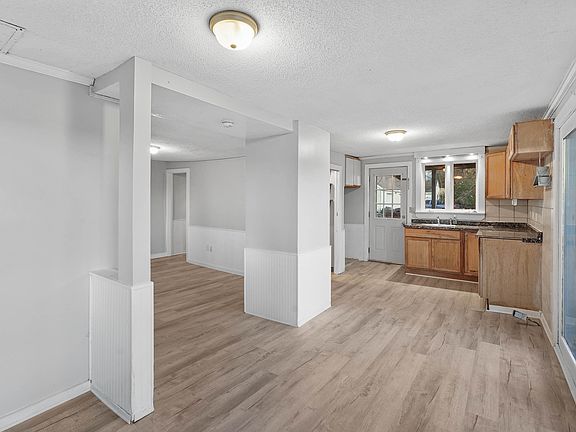 2nd image of 119 School St #1