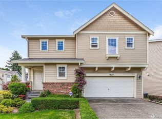 1817 NE 21st St, Renton, WA 98056