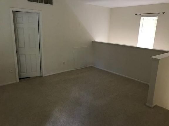 Loft with walk in closet