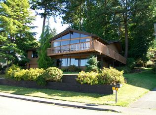 216 Bayside Rd, Bellingham, WA 98225