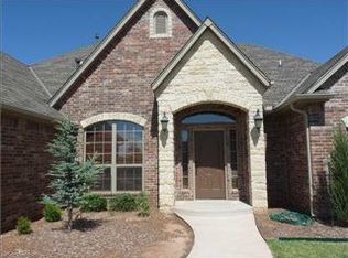 504 Land Run Ln, Yukon, OK 73099