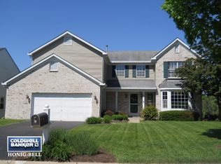 707 Mohican Trl, Lake In The Hills, IL 60156