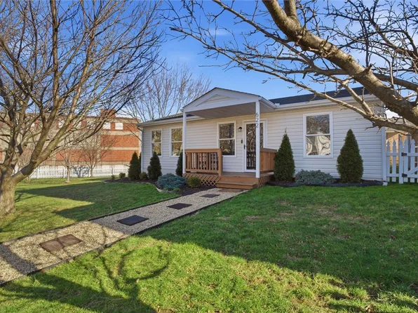 622 Duquesne Ave, Canonsburg, PA 15317