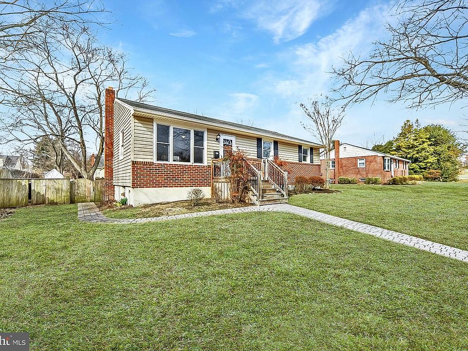 1st image of 404 Homewood Rd