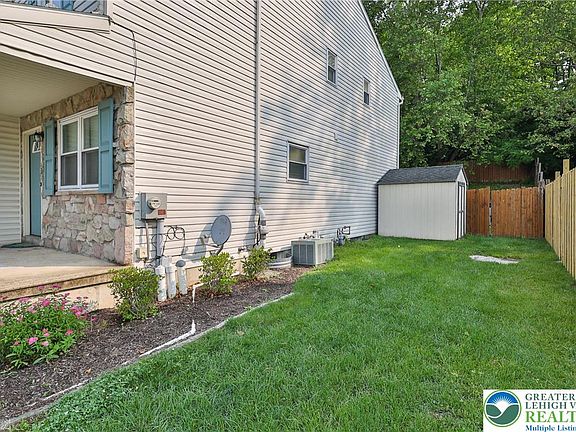 5th image of 107 Frank Dr