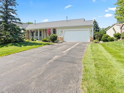2271 Southgate Dr SE, Kentwood, MI, 49508