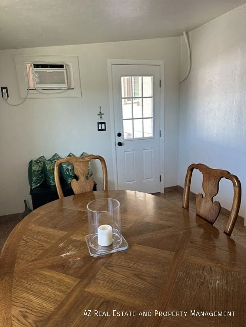 Charming Scottsdale 3-Bedroom Home with Granite Kitchen & Washer/Dryer Included! — Photo 4