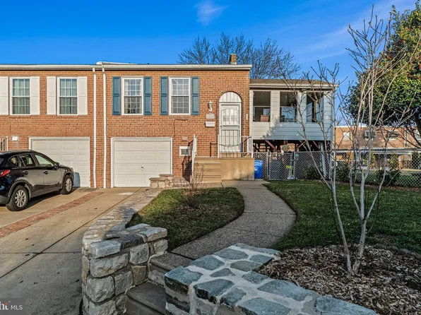 4217 Chalfont Pl, Philadelphia, PA 19154
