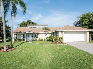 7200 16th Ct NE, Saint Petersburg, FL 33702