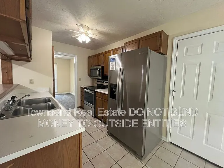 5038 Linton Hall Rd — Photo 3