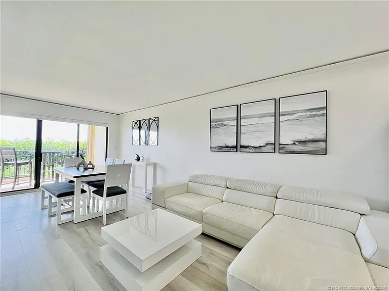10044 S Ocean Dr #205 — Photo 17