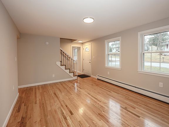 3rd image of 29 Nightingale Road