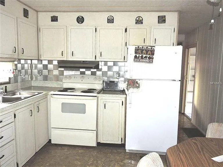 37539 Attica Ave #37539 — Photo 4