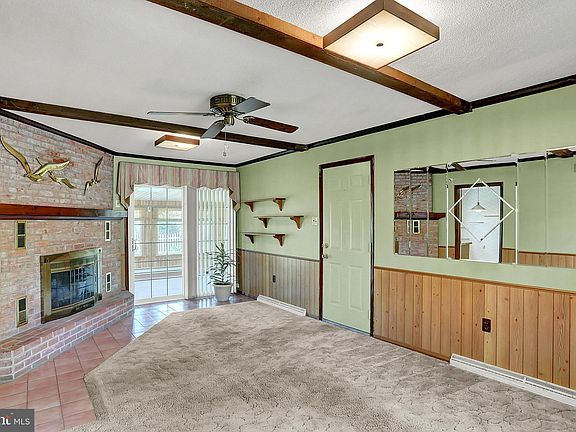 3rd image of 24 Strassburg Cir