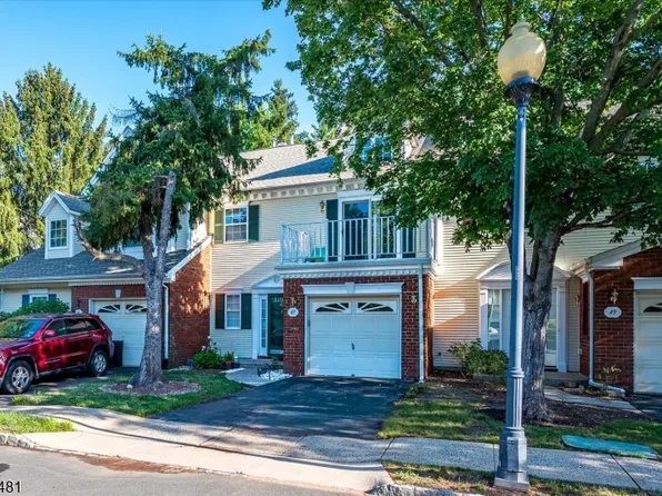 47 Sapphire Ln, Franklin Twp., NJ 08823