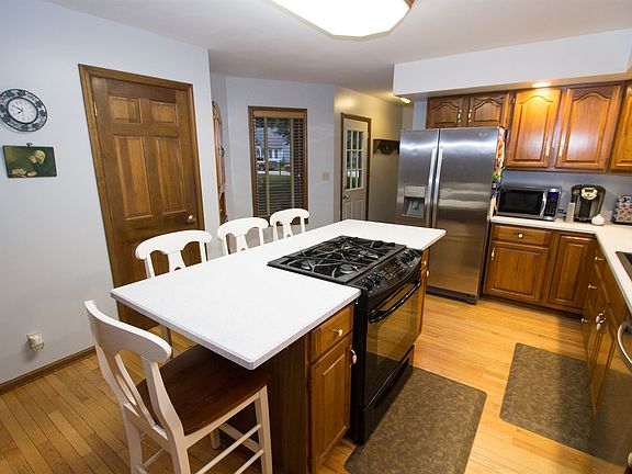 4th image of 3720 N Connie Dr
