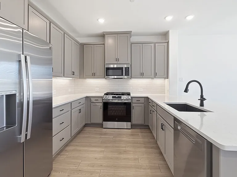 2521 Brunswick Way — Photo 11