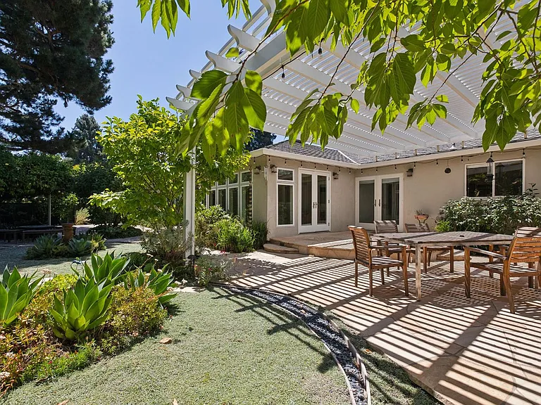 970 Palo Alto Ave — Photo 78
