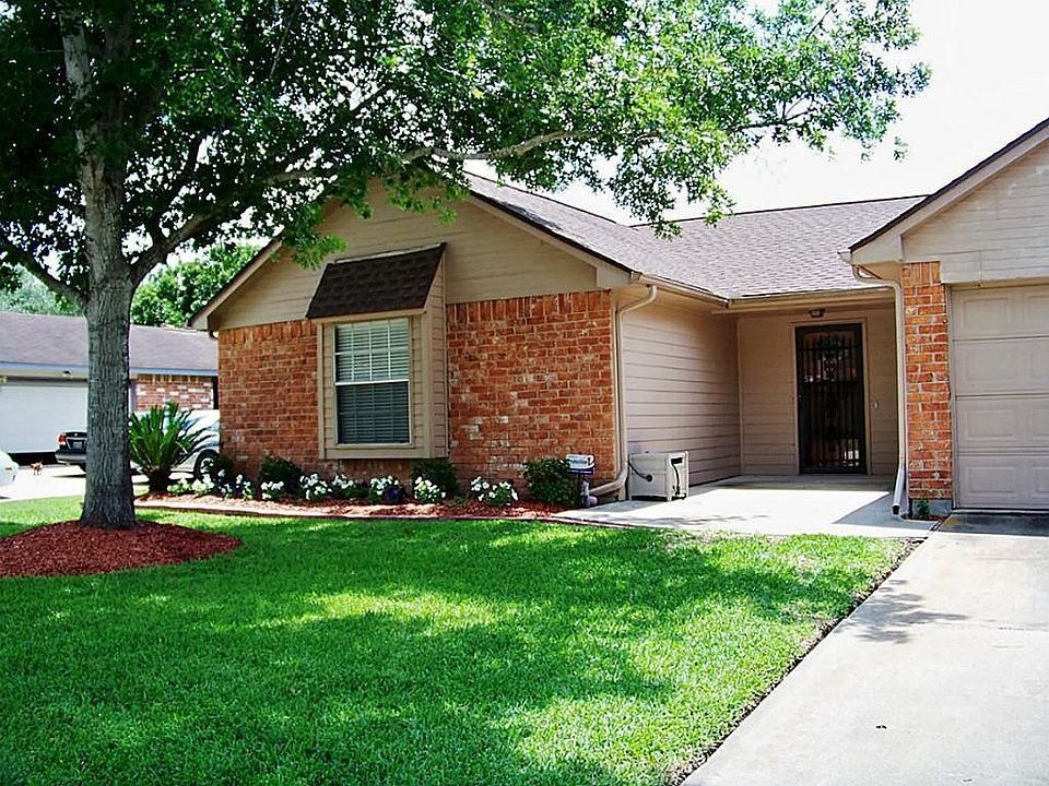 1st image of 7102 Tara Dr