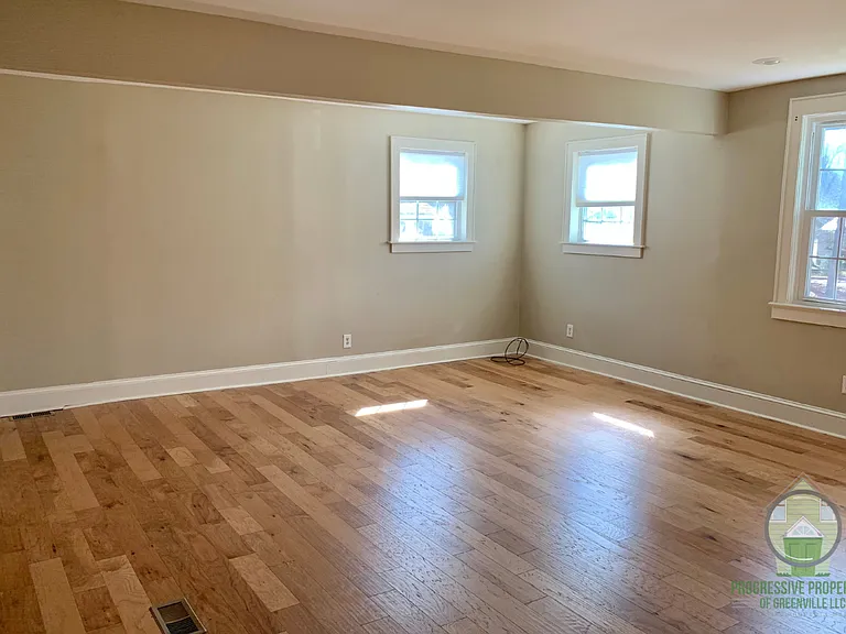 19 Skyland Dr — Photo 3