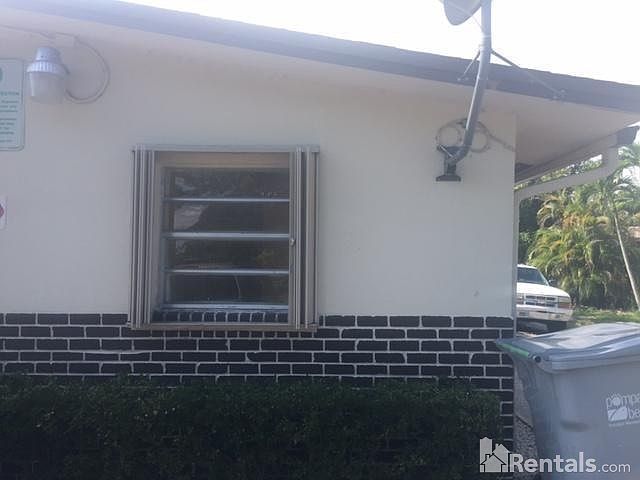 1st image of 417 NW 7th Ave APT 6