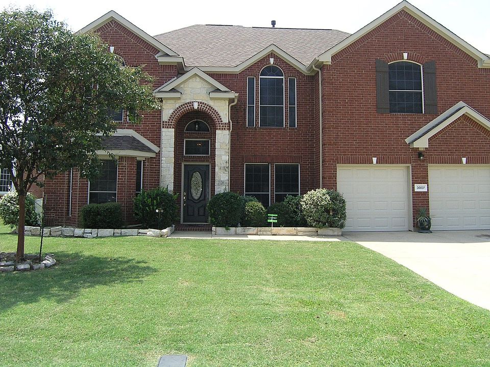 1st image of 3007 Upland Dr