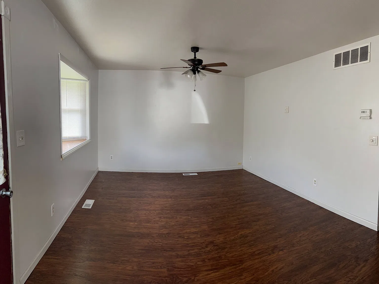 2 bed, $750 — Photo 2