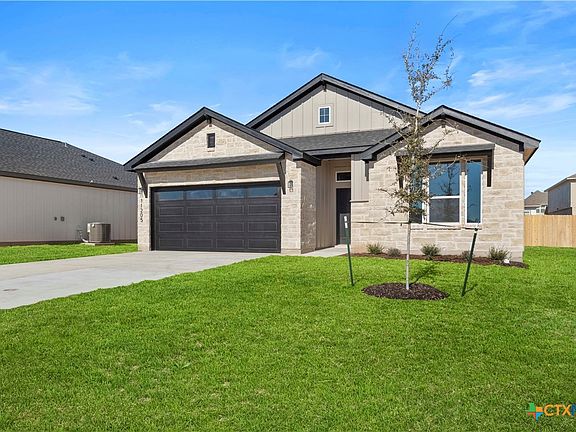 3rd image of 151 Grand Canyon Dr
