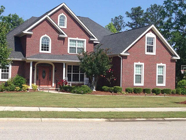 2103 Wythe Dr — Photo 1