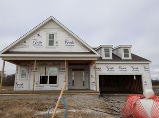 1137 Englemann Dr, Sunbury, OH 43074