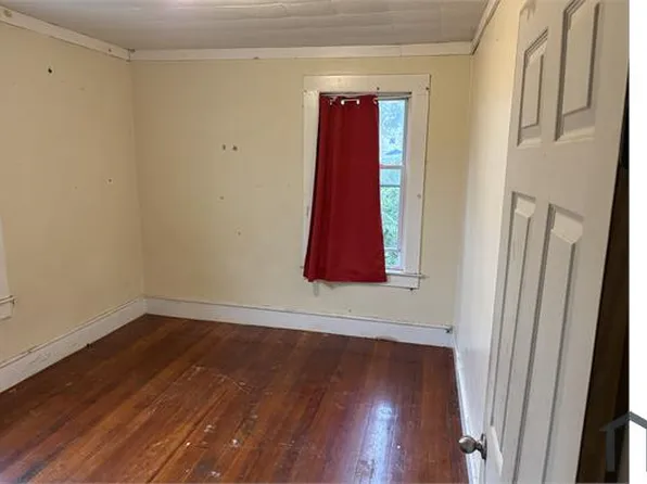 1425 Main St #2, Worcester, MA 01603