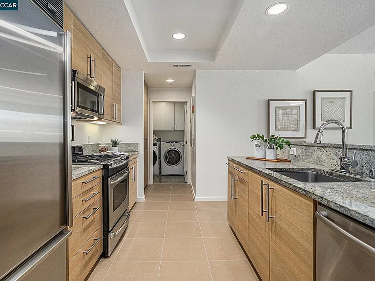 1655 N California Blvd #228 — Photo 16