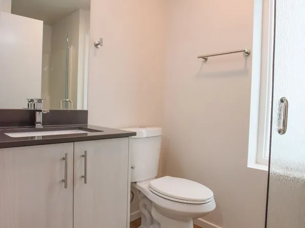 Upper Greenlake/Oaktree Area, 9545 Ashworth Ave N #403, Seattle, WA 98103