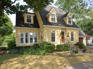 123 W Division St, Itasca, IL 60143