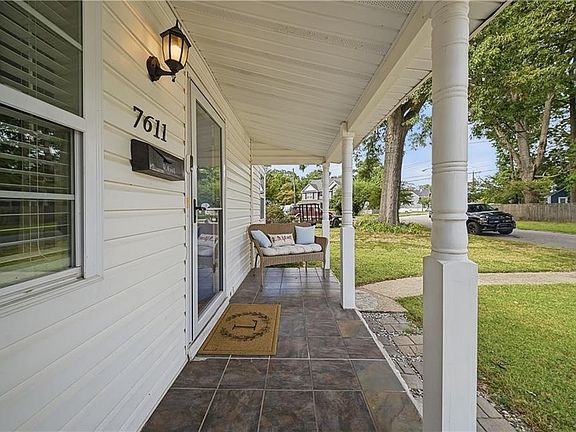 5th image of 7611 Macdonald Rd