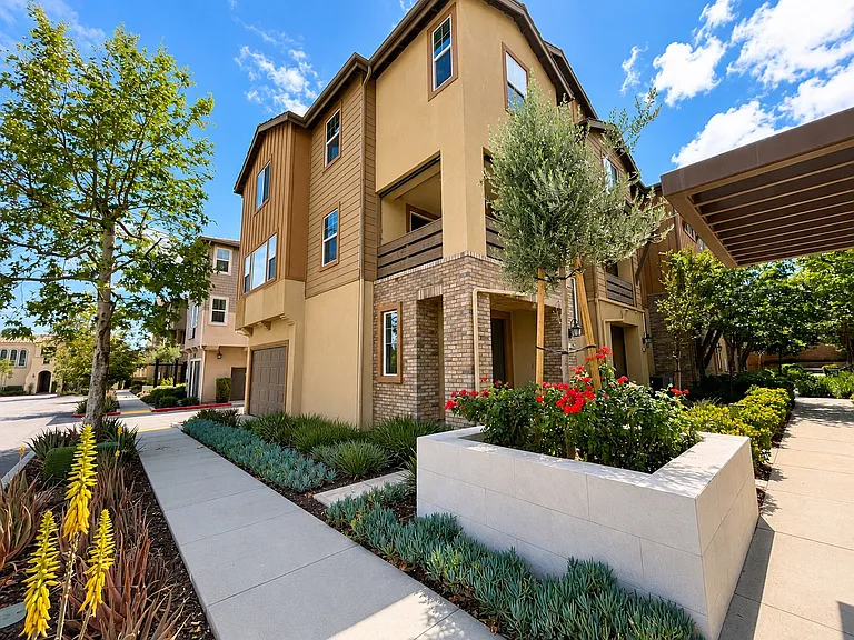 12170 Chorus Dr — Photo 27