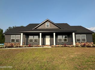 3664 Cypress Tree Ln, Marianna, FL 32448