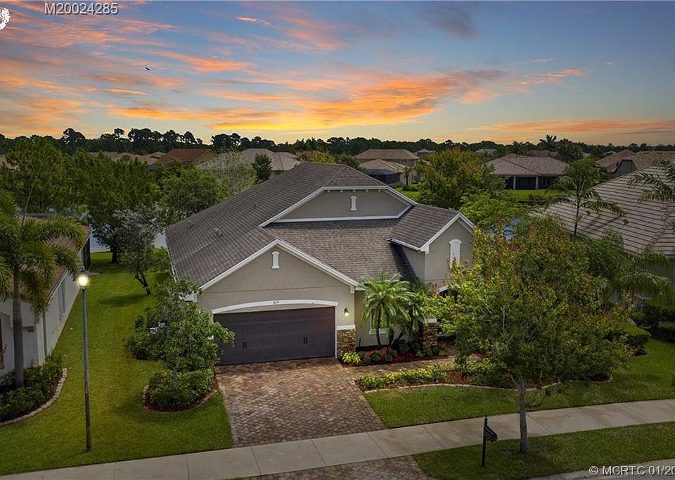 1st image of 829 SW Sun Cir