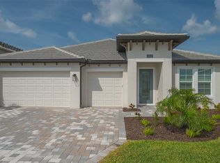 2015 Bolsena St, Nokomis, FL 34275