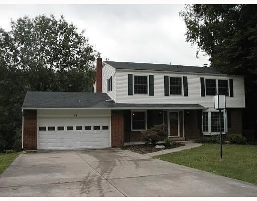 141 Meadowbrook Cir photo 1