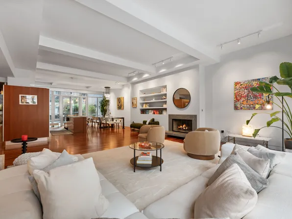 116 Hudson Street 2 image 2 of 22