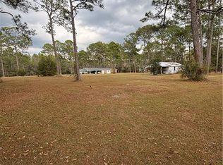 7565 County Rd, Coden, AL 36523